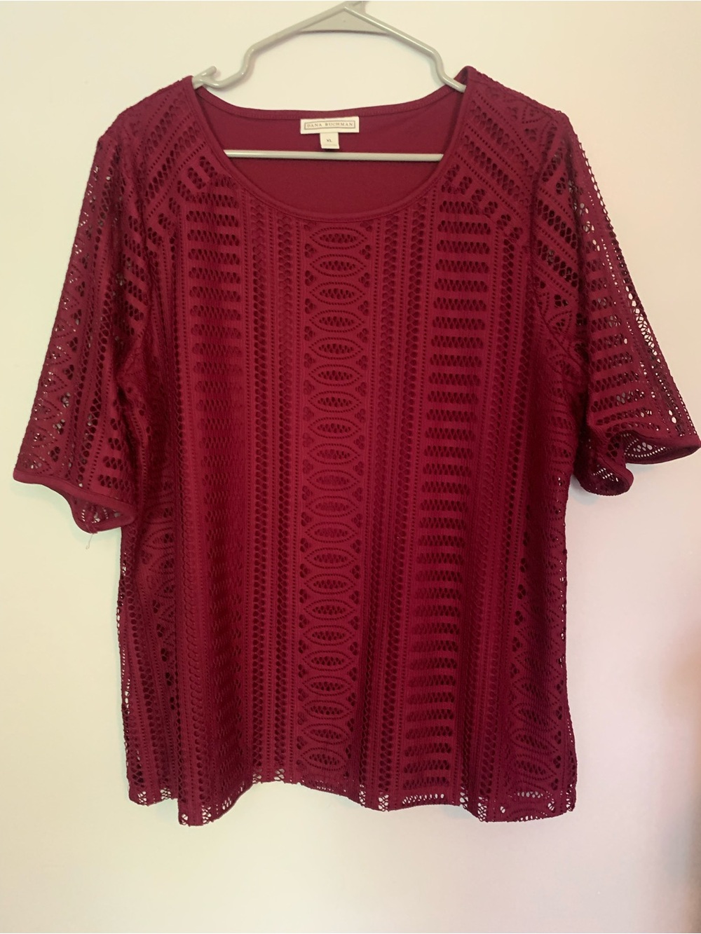 Dana Buchman Burgundy Openwork Crochet Short Sleeve Top, size XL